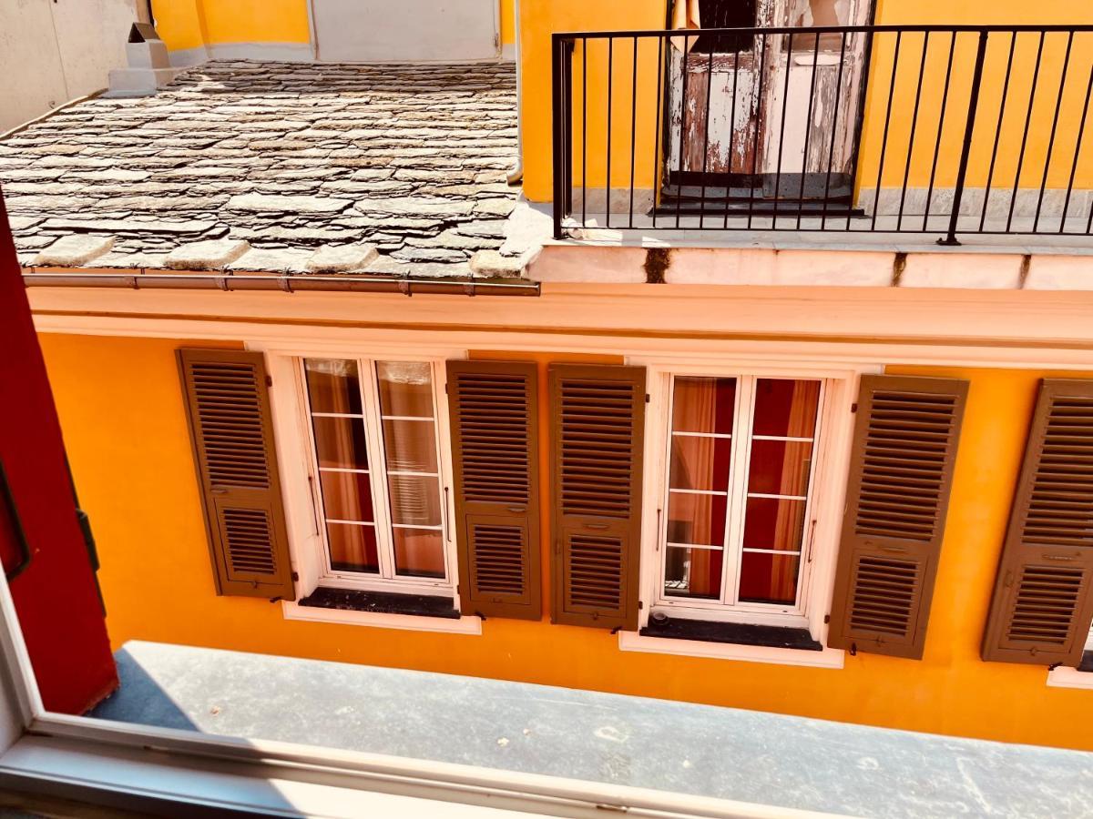 Pepites Bastiaises Vatta Appartement Roof Top Jacuzzi Vue Vieux Port Bastia  Exterior photo