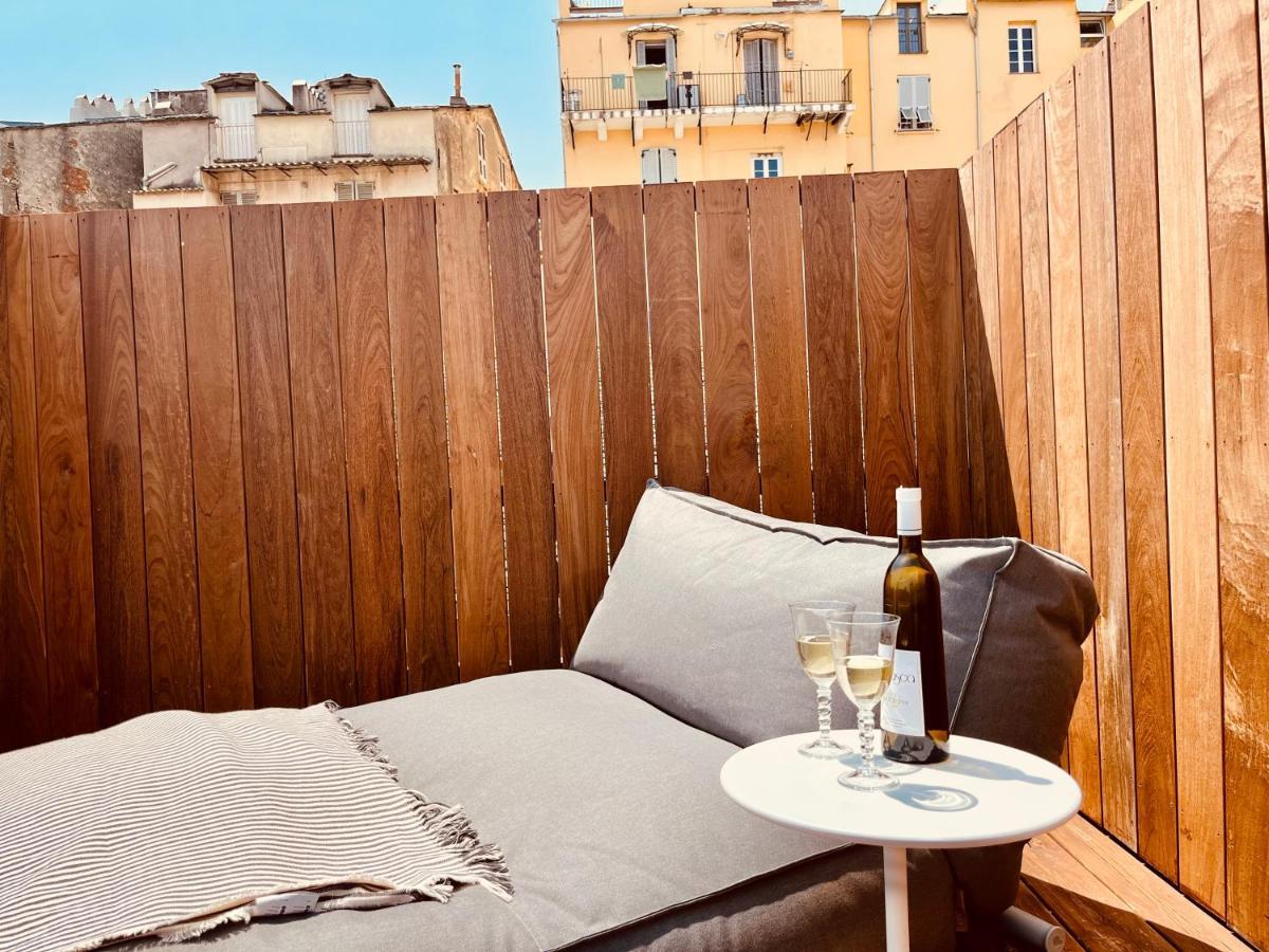 Pepites Bastiaises Vatta Appartement Roof Top Jacuzzi Vue Vieux Port Bastia  Exterior photo